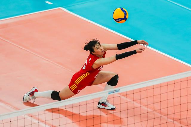 马尼拉巴塞罗那队取胜,晋级亚洲杯联赛第二轮 马尼拉巴塞罗那队取胜,晋级亚洲杯联赛第二轮