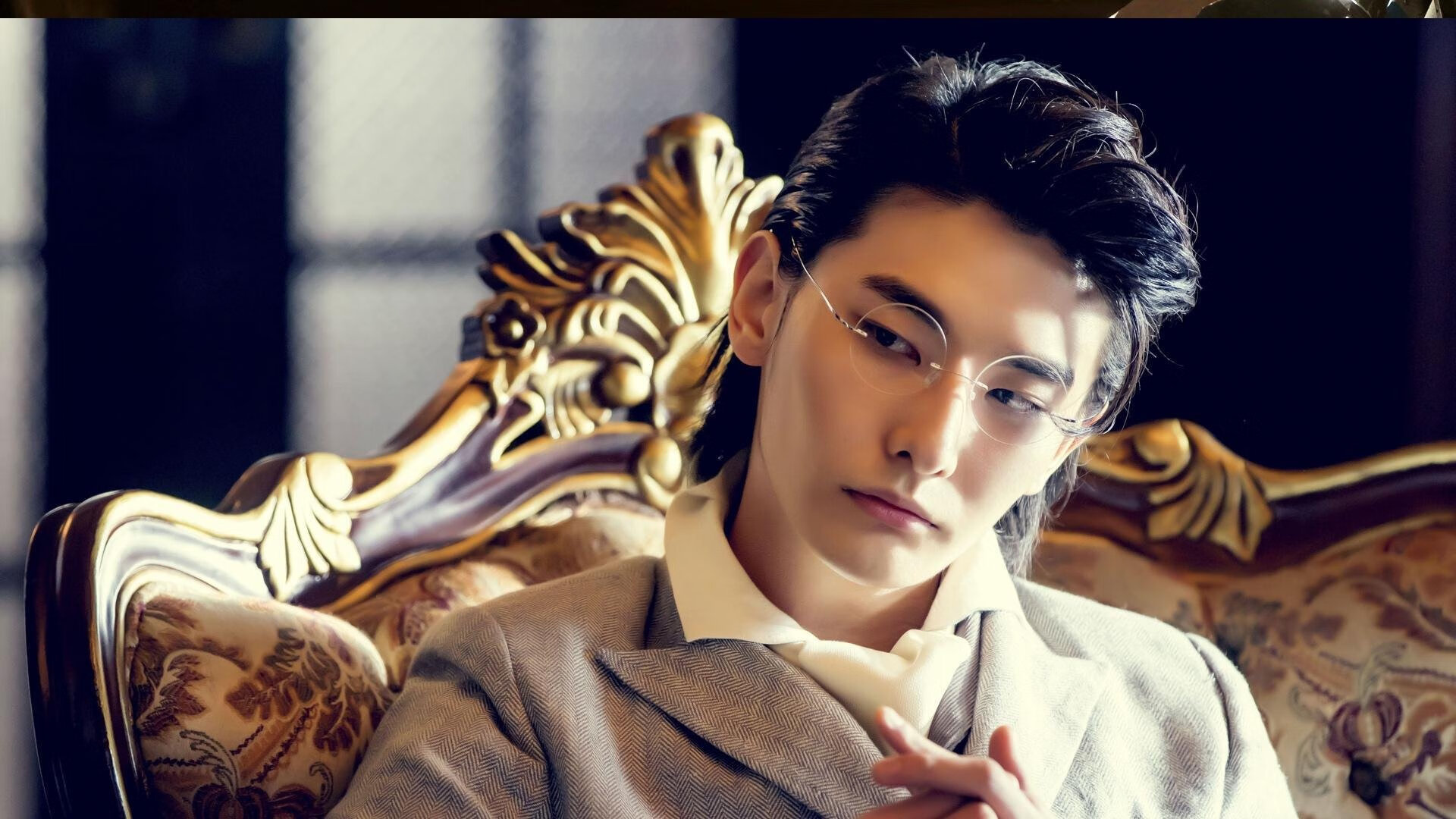 1.绿茵磁场外的隐形MVP，当巴斯托尼的名字覆盖国家德比之夜